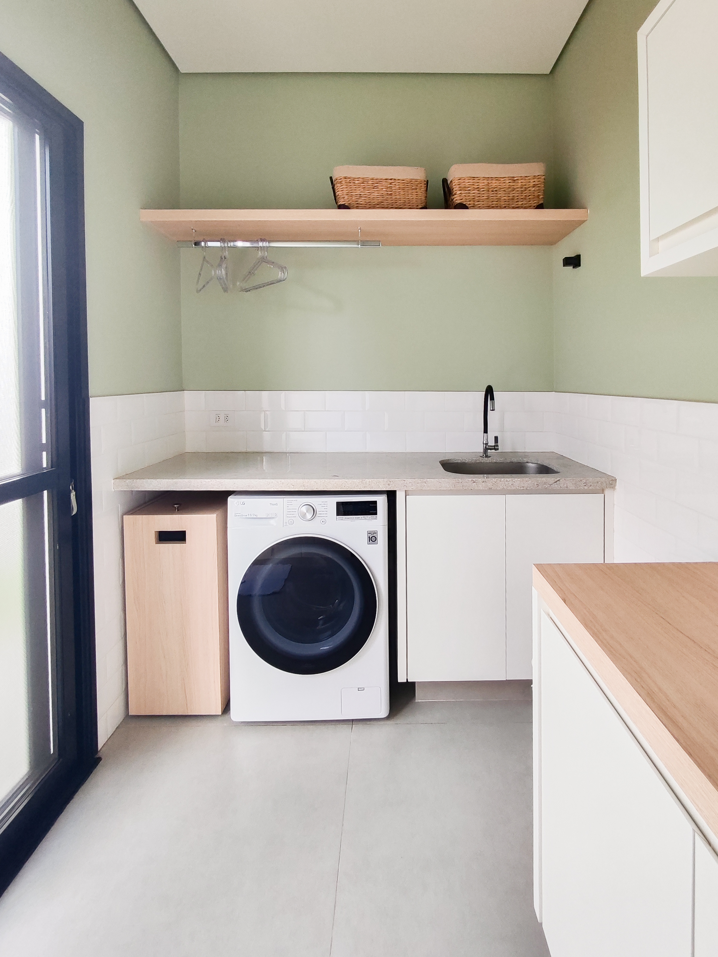 Lavanderia projetada por KAI Arquitetura